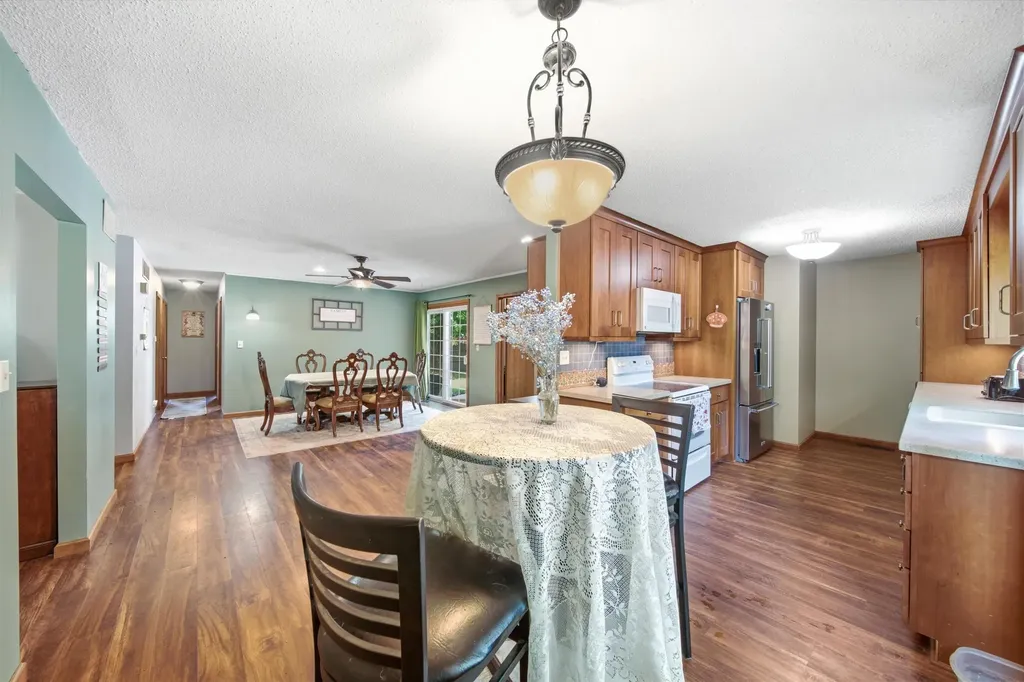 1527 Westborough Newton KS 67114