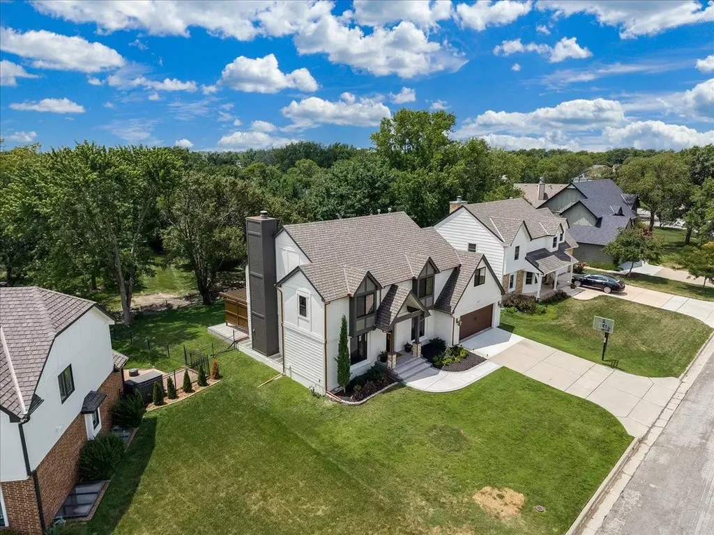 2857 N Tallgrass Street Wichita KS 67226