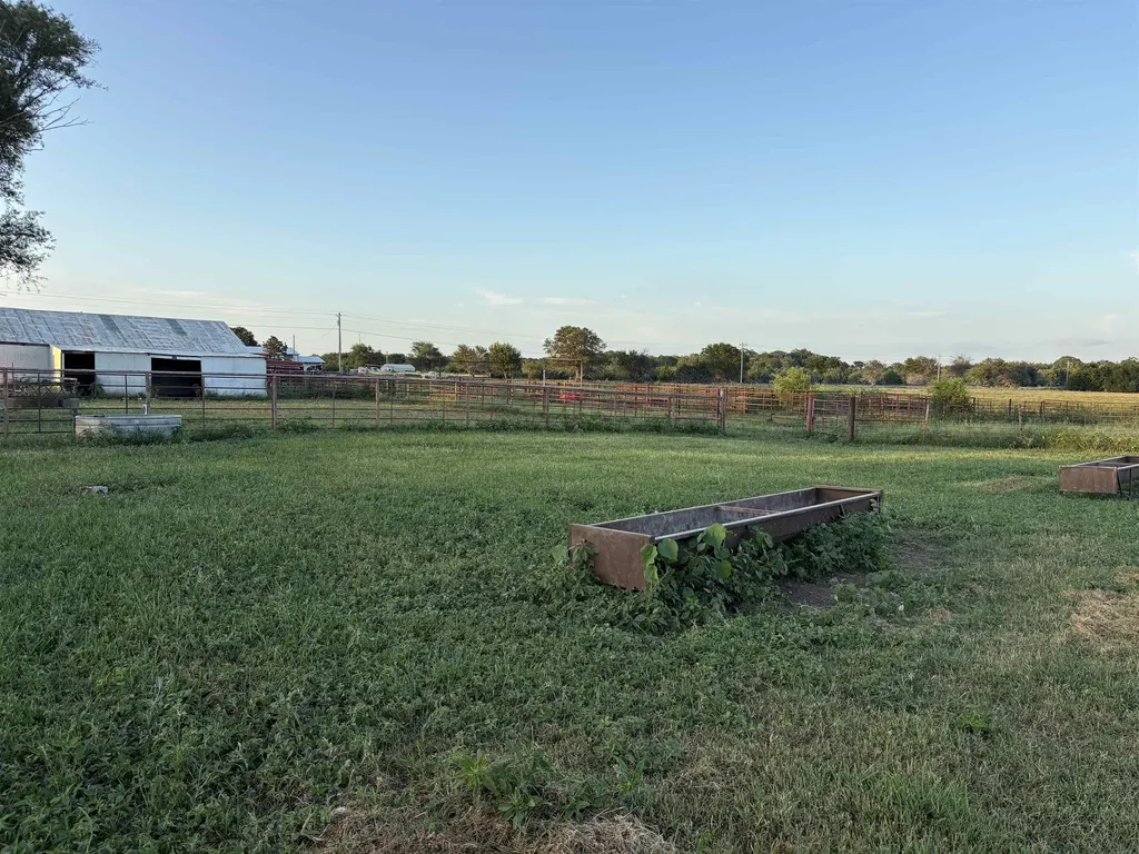 4457 SW 120th Street Augusta KS 67010