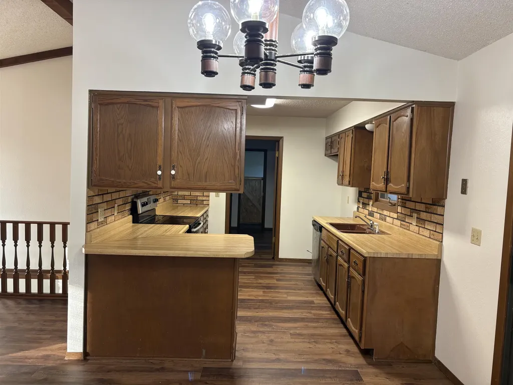 4457 SW 120th Street Augusta KS 67010