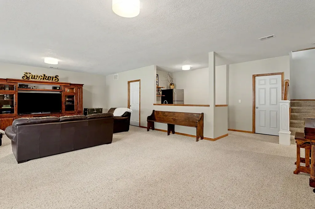 13631 W Highland Springs Court Wichita KS 67235