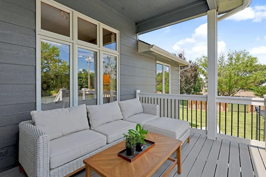 13631 W Highland Springs Court Wichita KS 67235