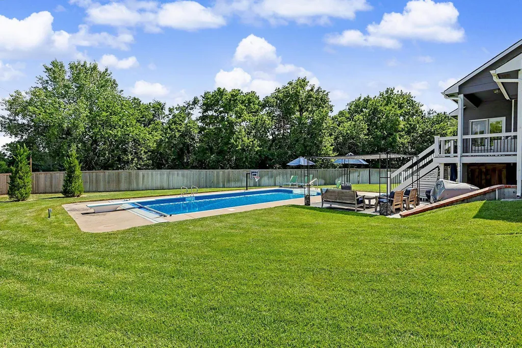 13631 W Highland Springs Court Wichita KS 67235