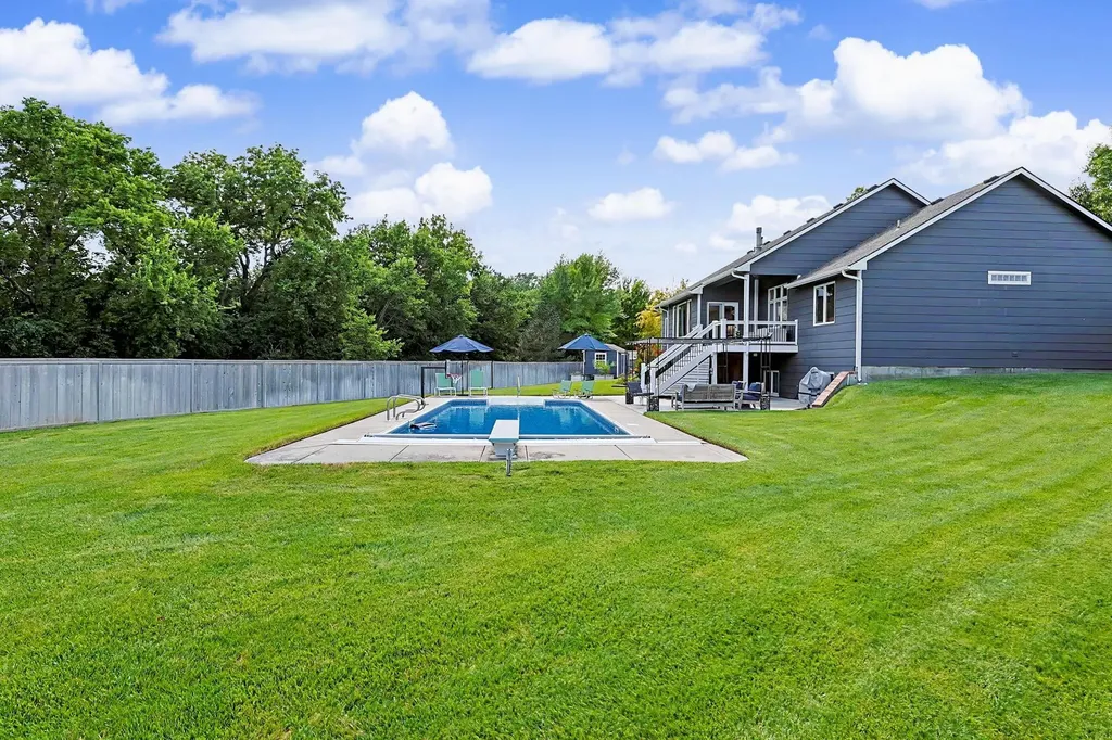 13631 W Highland Springs Court Wichita KS 67235