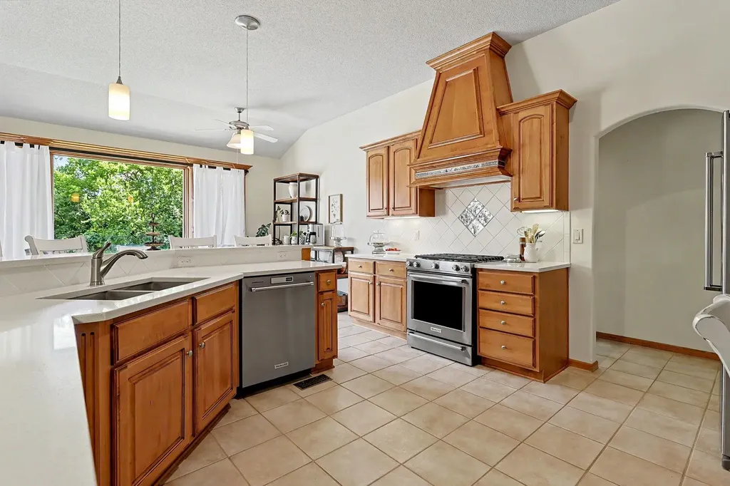 13631 W Highland Springs Court Wichita KS 67235