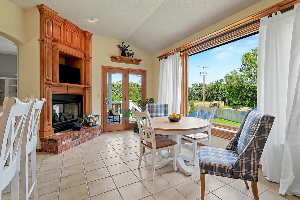 13631 W Highland Springs Court Wichita KS 67235