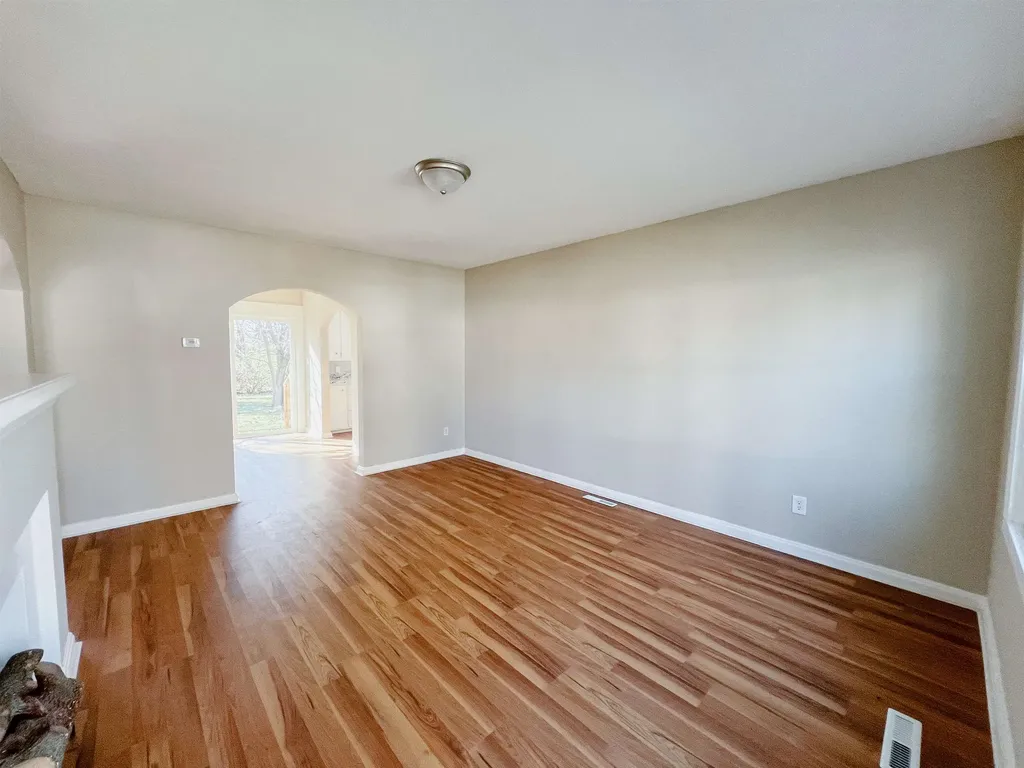 635 N Battin Wichita KS 67207