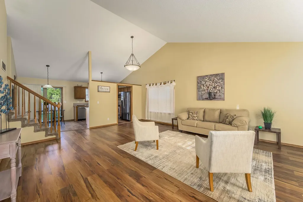 2438 S Cypress Street Wichita KS 67210-2450