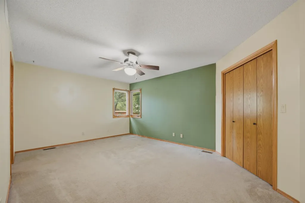 7040 E 35th Circle N Wichita KS 67226
