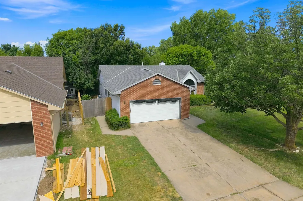 7040 E 35th Circle N Wichita KS 67226