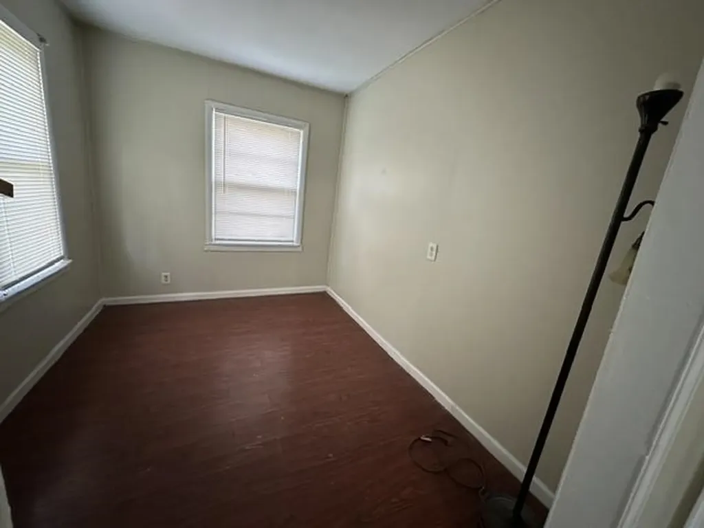 1635 N Bluff Wichita KS 67208