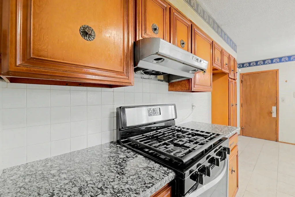 1950 N Charlotte Wichita KS 67208