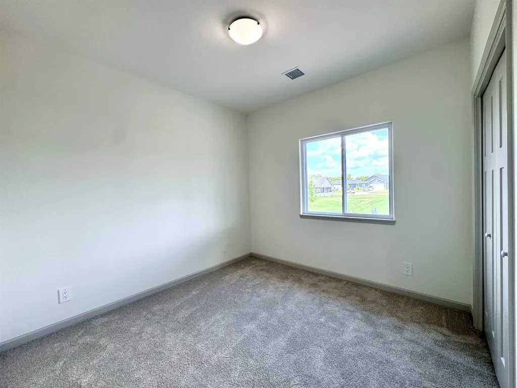 306 W Lavern Garden Plain KS 67050