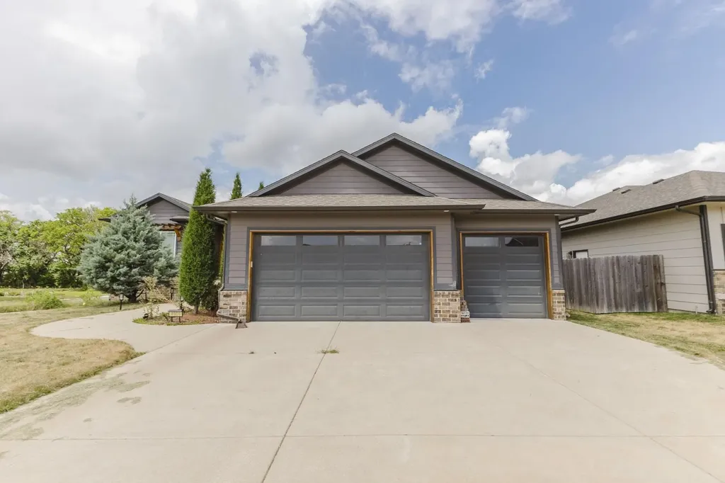 4909 N Saker Wichita KS 67219