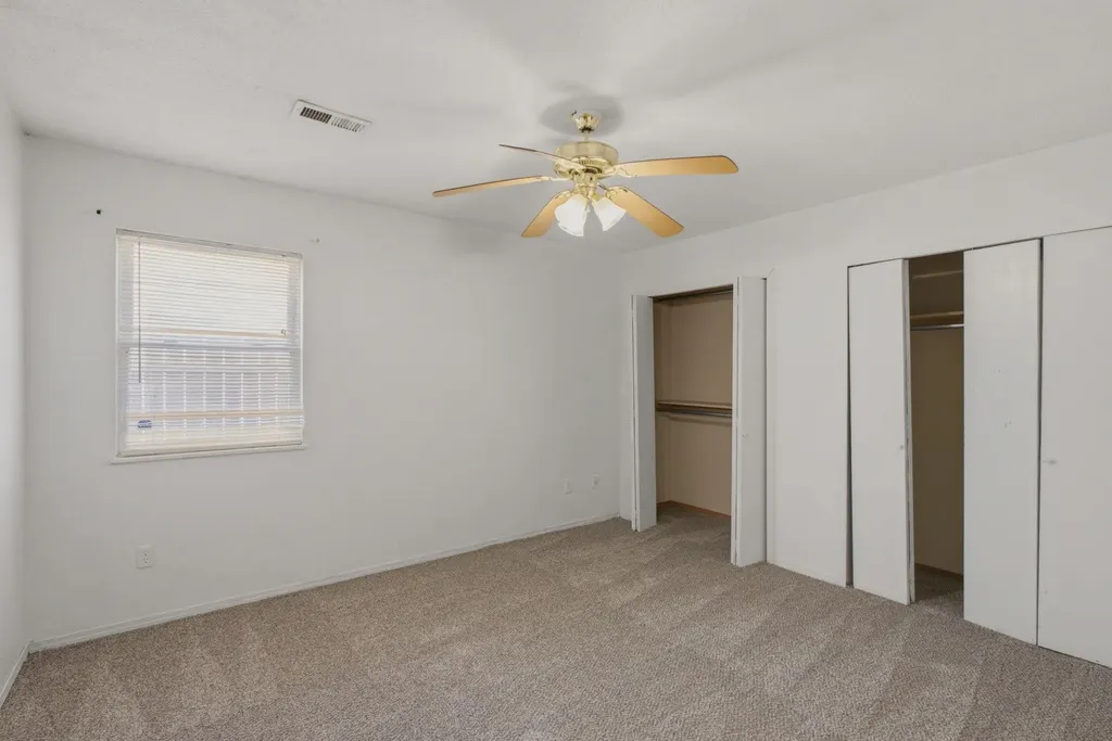 5819 E Pembrook Wichita KS 67220