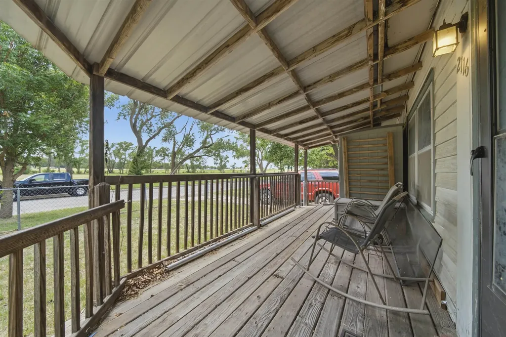 2116 W 35th Wichita KS 67217
