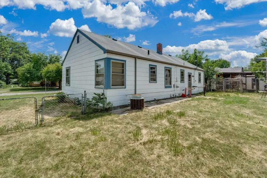 5118 E Mount Vernon Street Wichita KS 67218