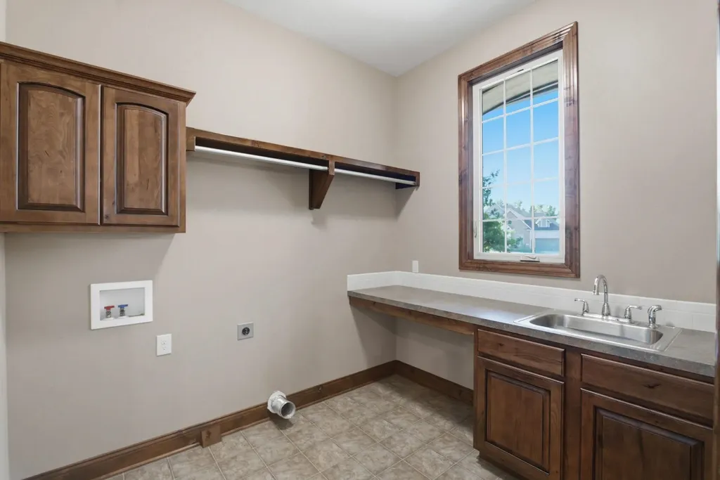 1929 N Burning Tree Court Wichita KS 67230
