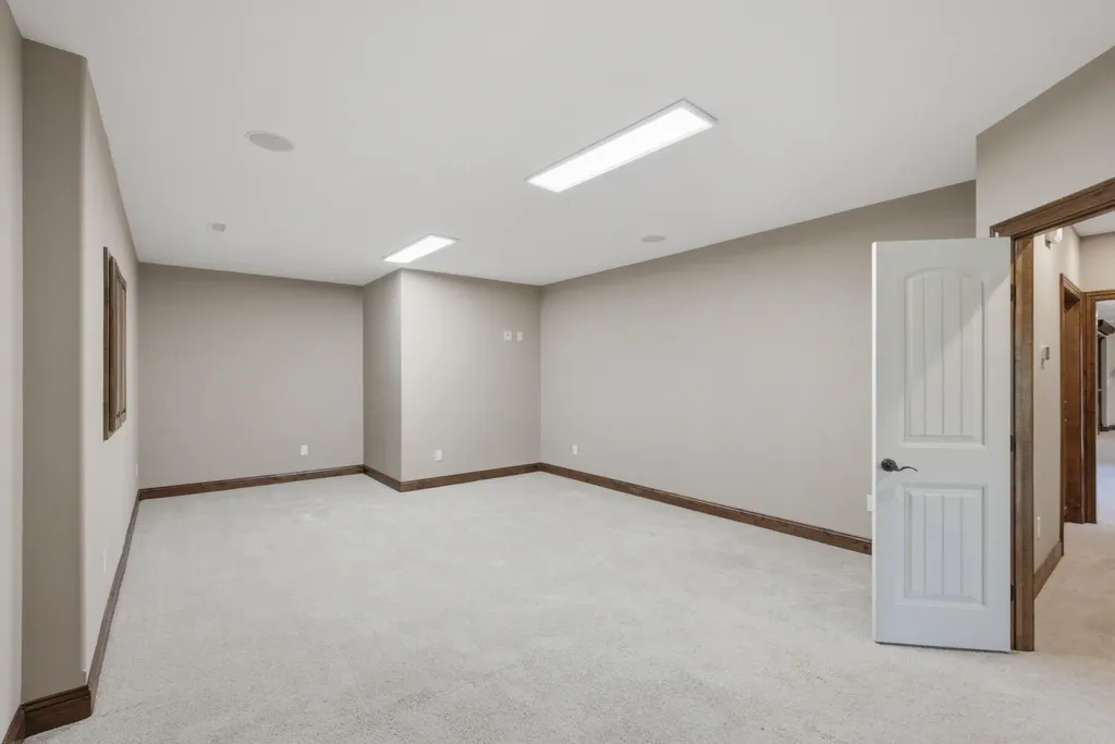 1929 N Burning Tree Court Wichita KS 67230