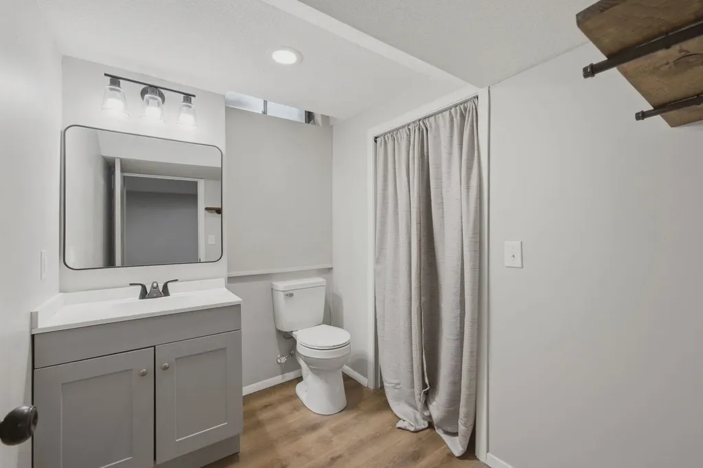 1102 N West Street Rose Hill KS 67133-9332