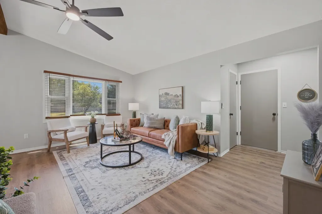 1102 N West Street Rose Hill KS 67133-9332