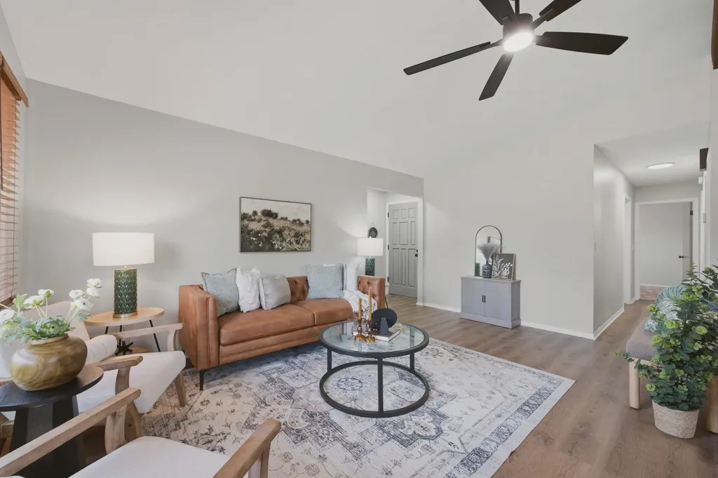 1102 N West Street Rose Hill KS 67133-9332