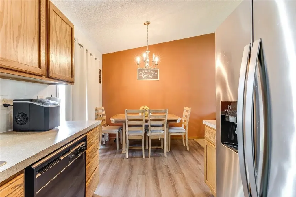 512 W Wayne Wichita KS 67217
