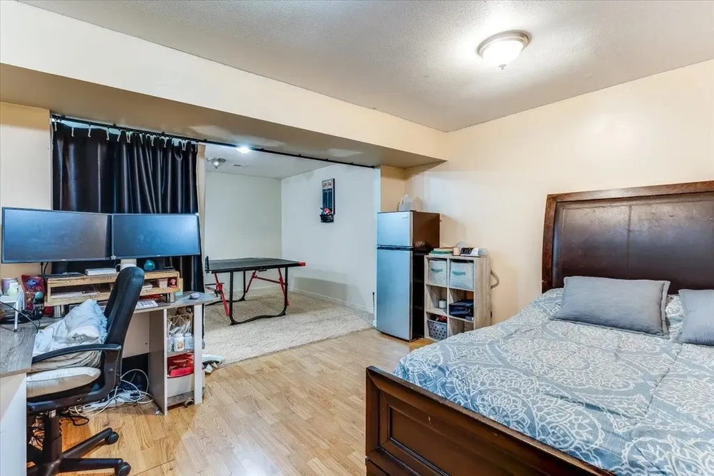 512 W Wayne Wichita KS 67217