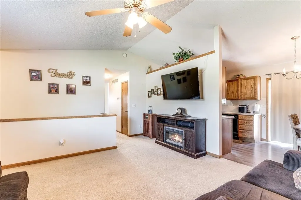 512 W Wayne Wichita KS 67217