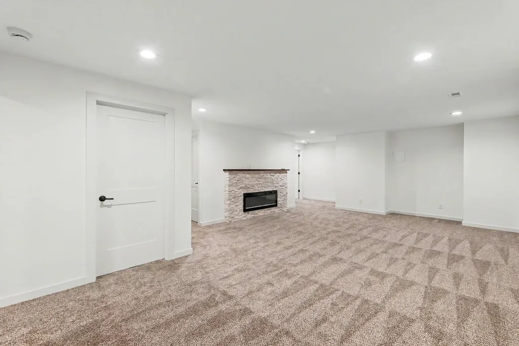 5123 N Hampton Wichita KS 67226