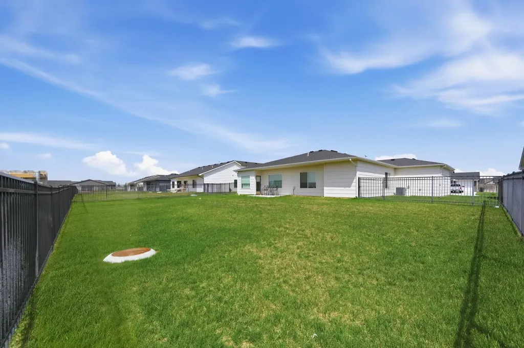 1017 Long Path Street Goddard KS 67052