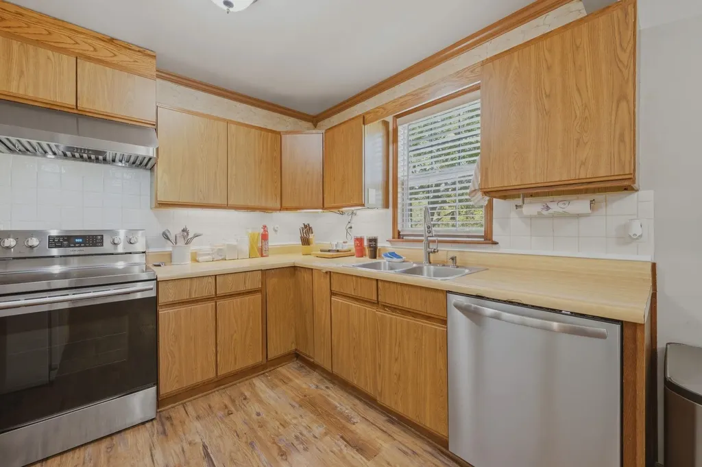 9565 SW Mcadoo Road Augusta KS 67010