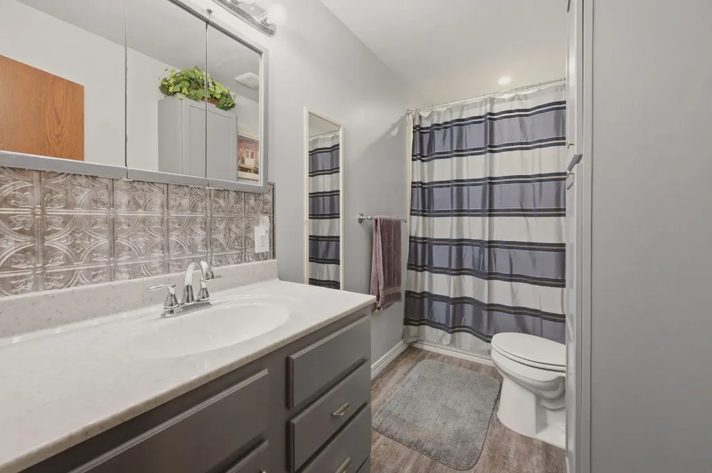 9565 SW Mcadoo Road Augusta KS 67010