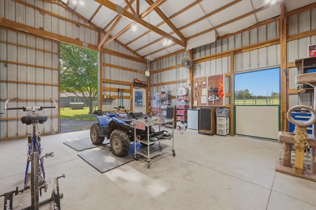 9565 SW Mcadoo Road Augusta KS 67010