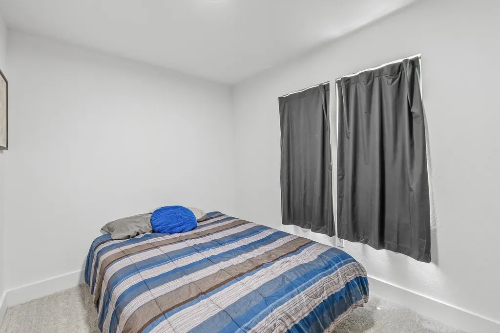 1206 N Bobbie Augusta KS 67010