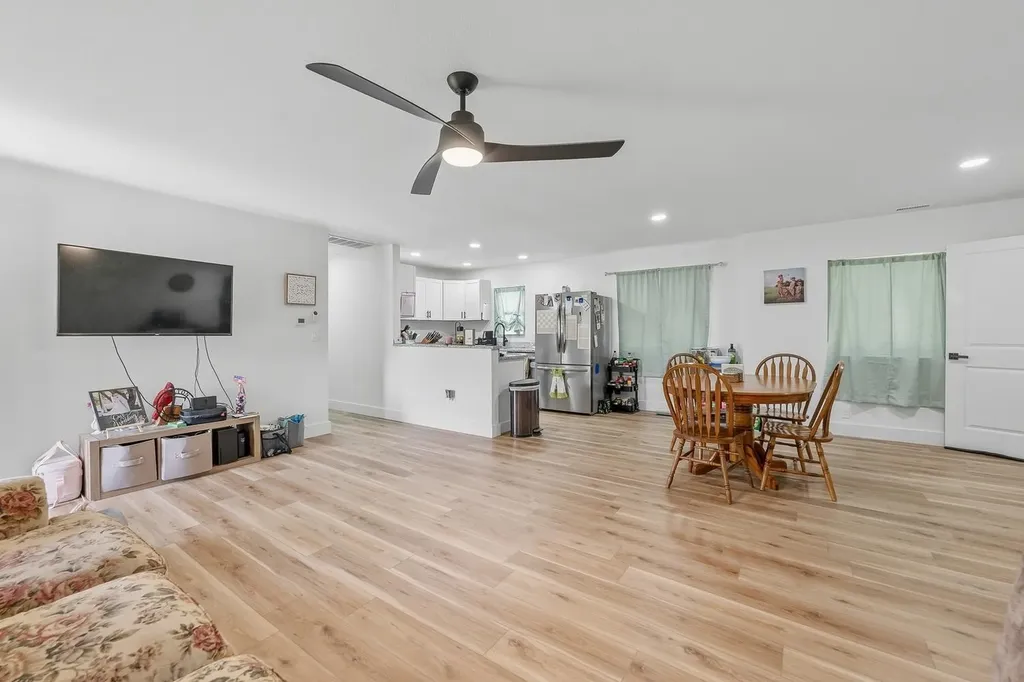1206 N Bobbie Augusta KS 67010