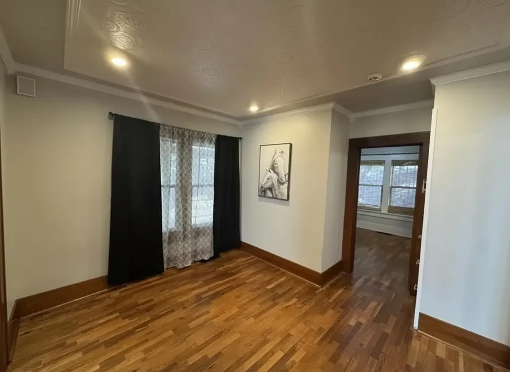 633 S Poplar Wichita KS 67211