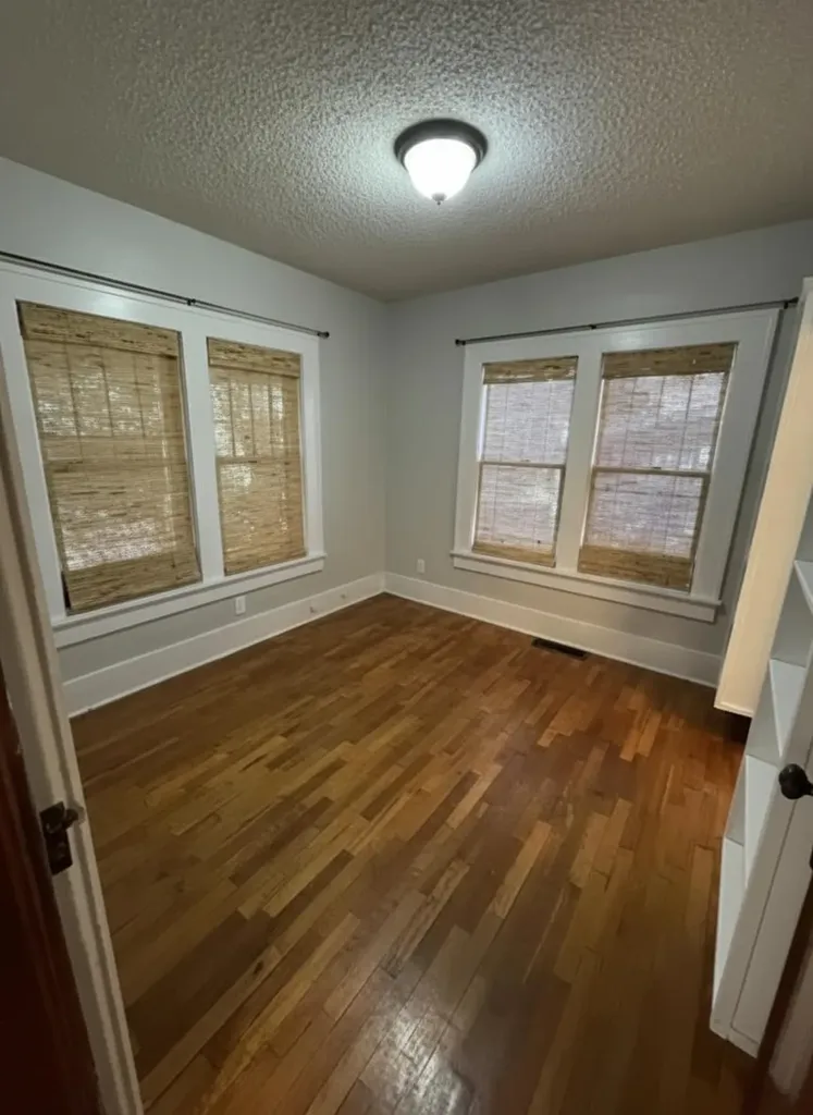 633 S Poplar Wichita KS 67211