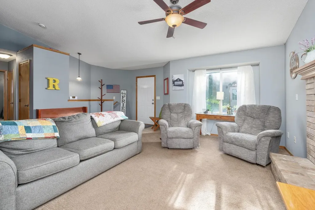 1815 N Country Walk Mulvane KS 67110