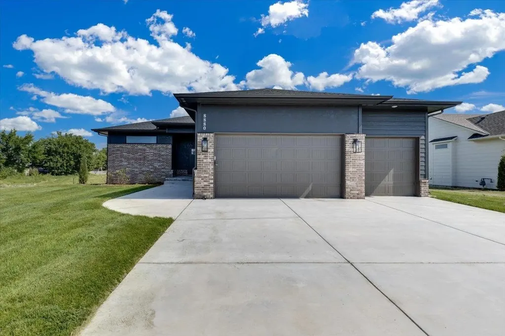 8880 E Bradford Street Wichita KS 67210