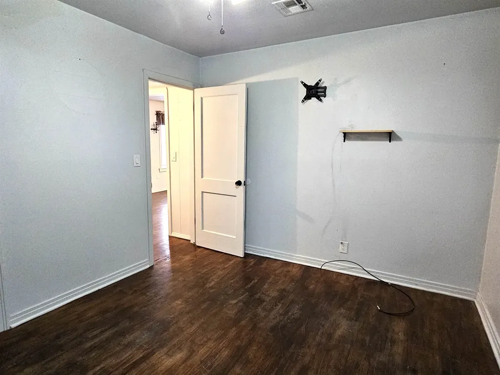 320 Mccabe Street Winfield KS 67156