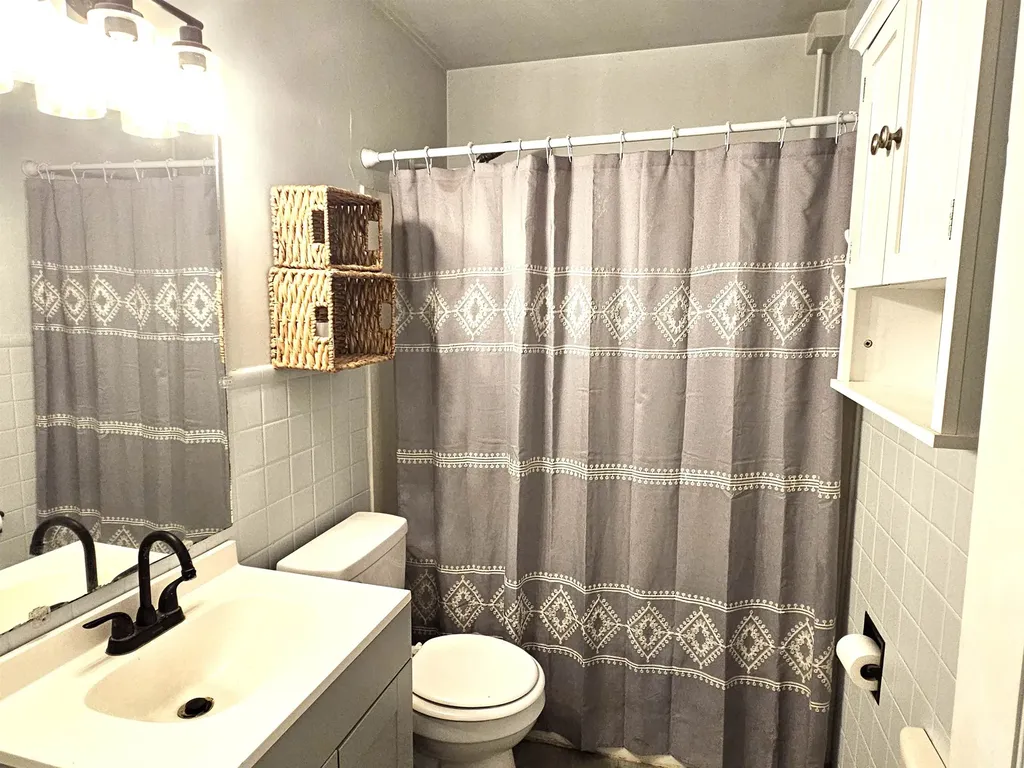 320 Mccabe Street Winfield KS 67156