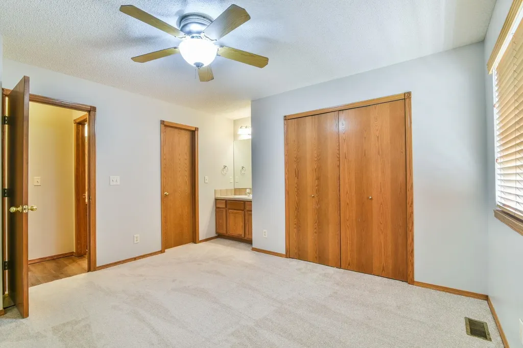 12114 E Laguna Wichita KS 67207