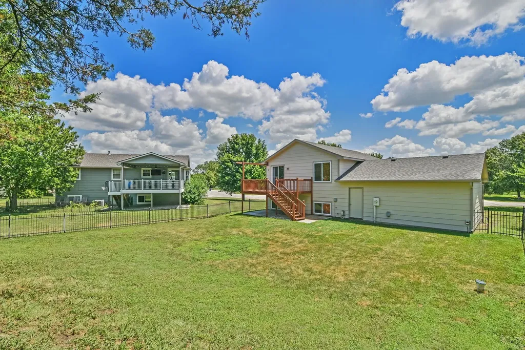 12114 E Laguna Wichita KS 67207