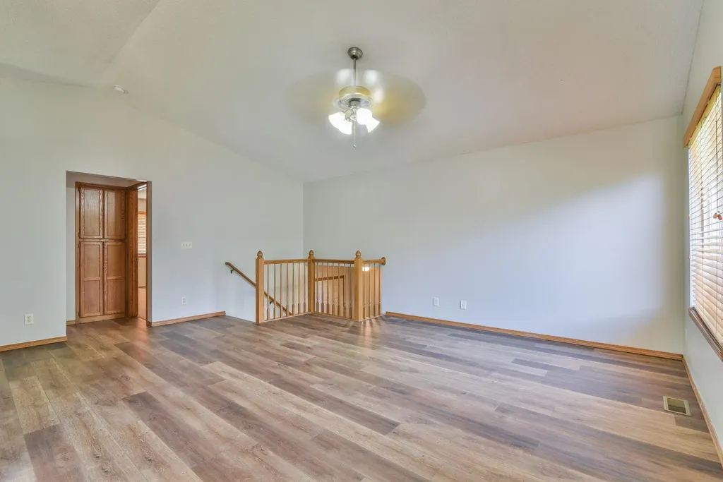 12114 E Laguna Wichita KS 67207