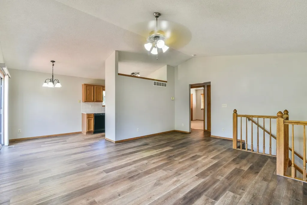 12114 E Laguna Wichita KS 67207