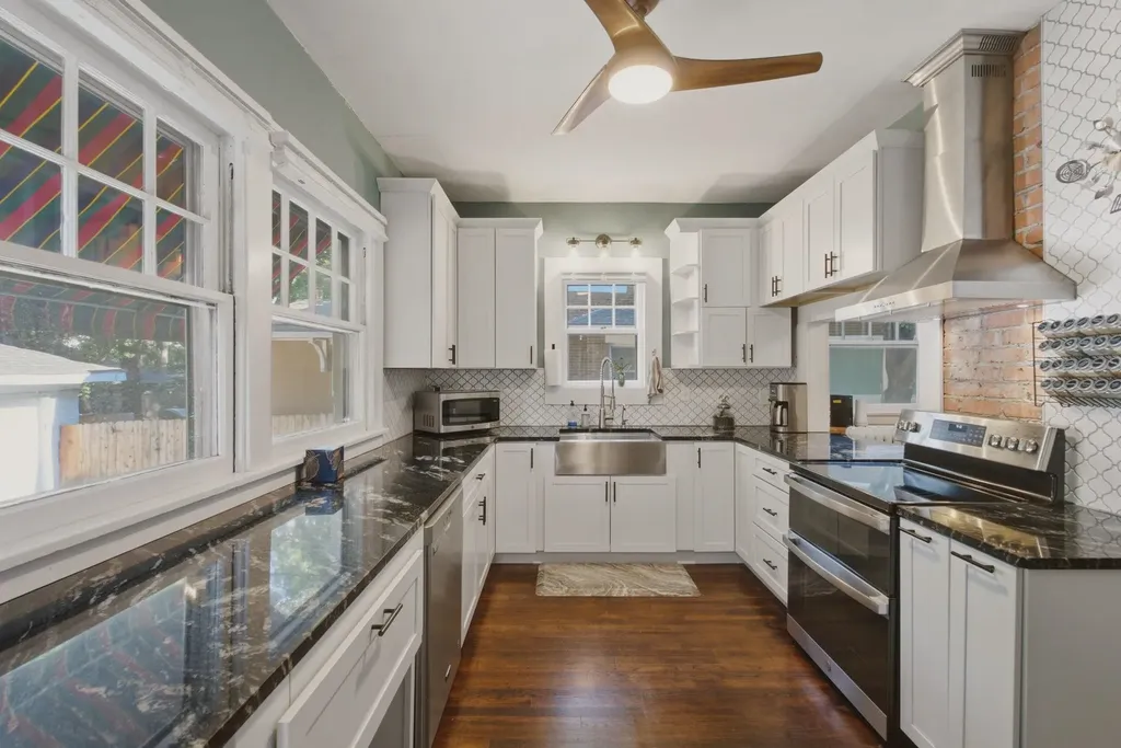 105 N Broadview Street Wichita KS 67208