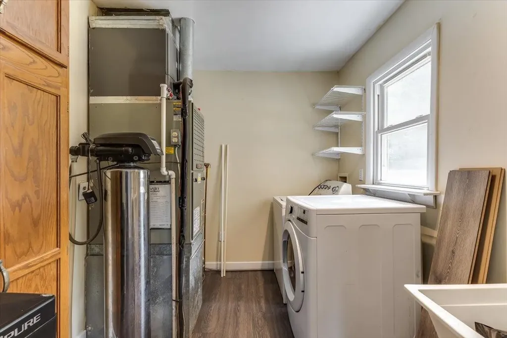 417 W Hollywood Drive Wichita KS 67217
