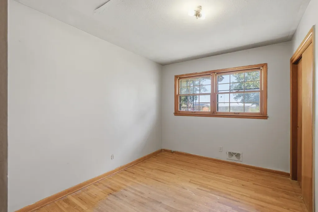 829 W Alexander Court Haysville KS 67060-1000