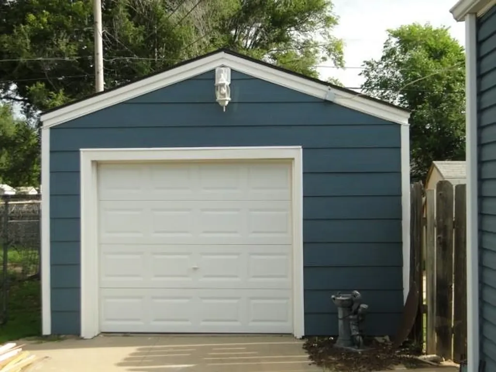 408 E Jones Street Maize KS 67101